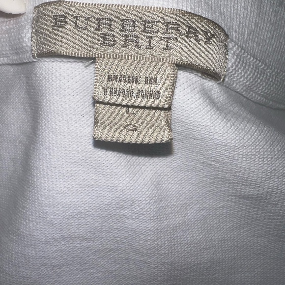 Burberry White Polo Shirt with Black Accents - Picture 4 of 4